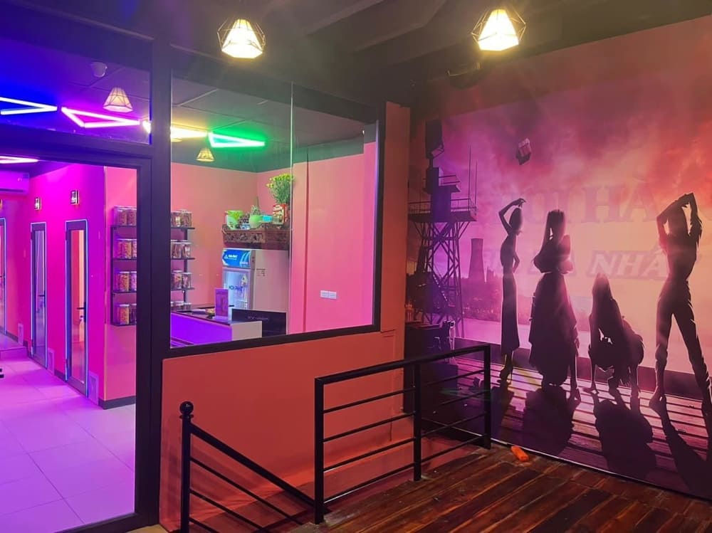 Đến ca h&aacute;t c&ugrave;ng bạn b&egrave; tại c&aacute;c cơ sở Muzic Box Nam Đồng (Nguồn: Muzic Box Nam Đồng)